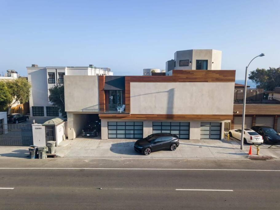 Malibu Sand Carbon Beach Suites Esterno foto