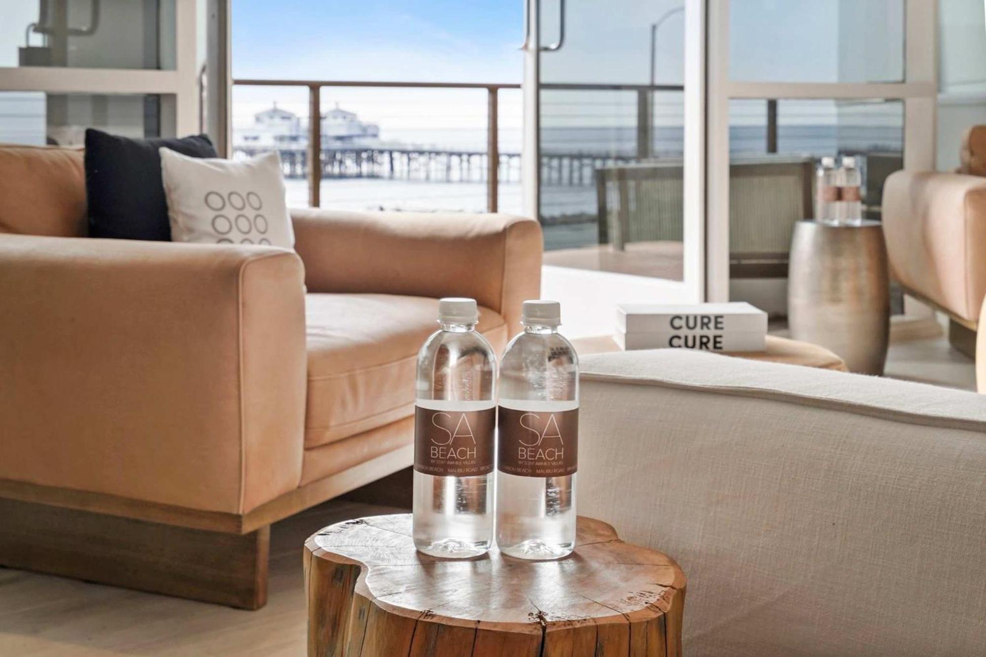 Malibu Sand Carbon Beach Suites Esterno foto